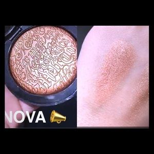 Melt Nova bronzer
